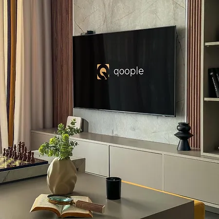 Qoople Prive Just Steps From The Sea