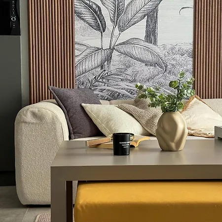 דירה Qoople Prive Just Steps From The Sea אלאניה