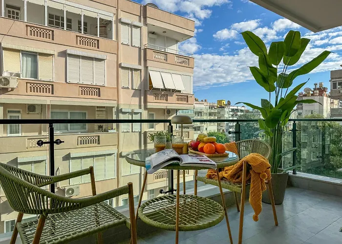 Qoople Prive Just Steps From The Sea *